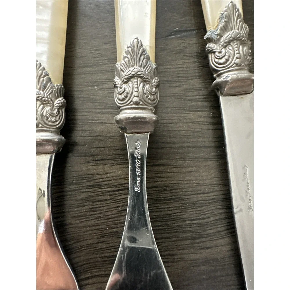 EME 18/10 Italy Napoleon Flatware mother of pearl handle Vintage 31 Piece